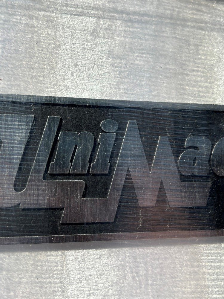 UniMac - * CLOSE OUT SPECIAL* NEW Unimac 75lb Dryers